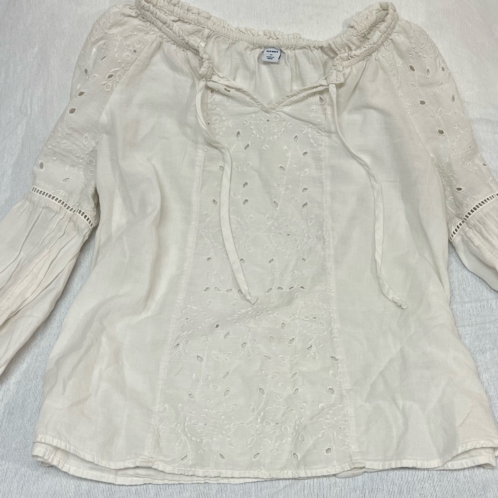 Old Navy off white blouse